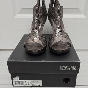 Kenneth Cole Reaction Women's Metallic Heels